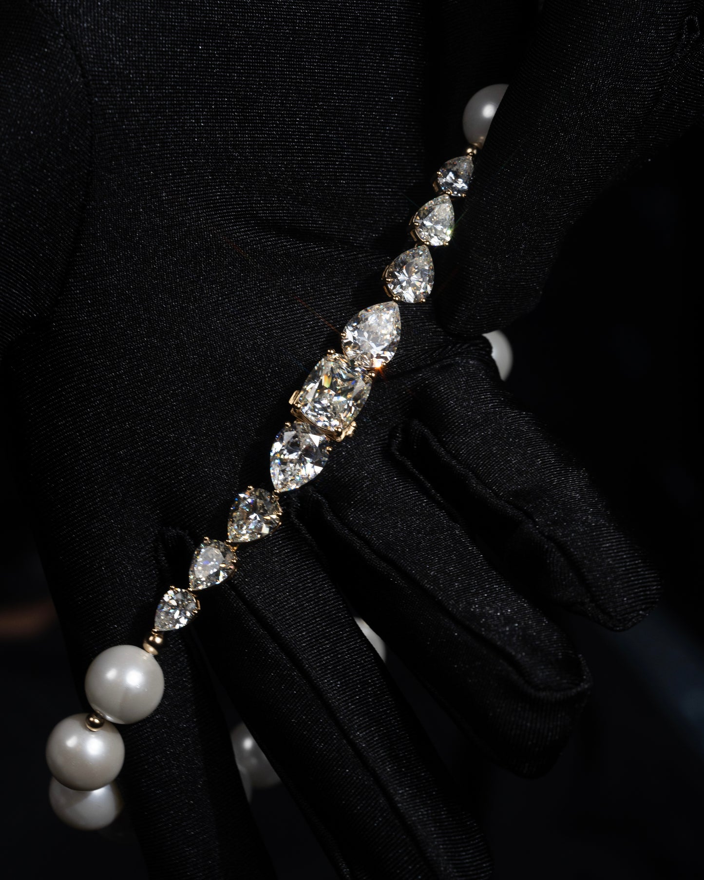 Pearls & Gems Necklace - Kejsar