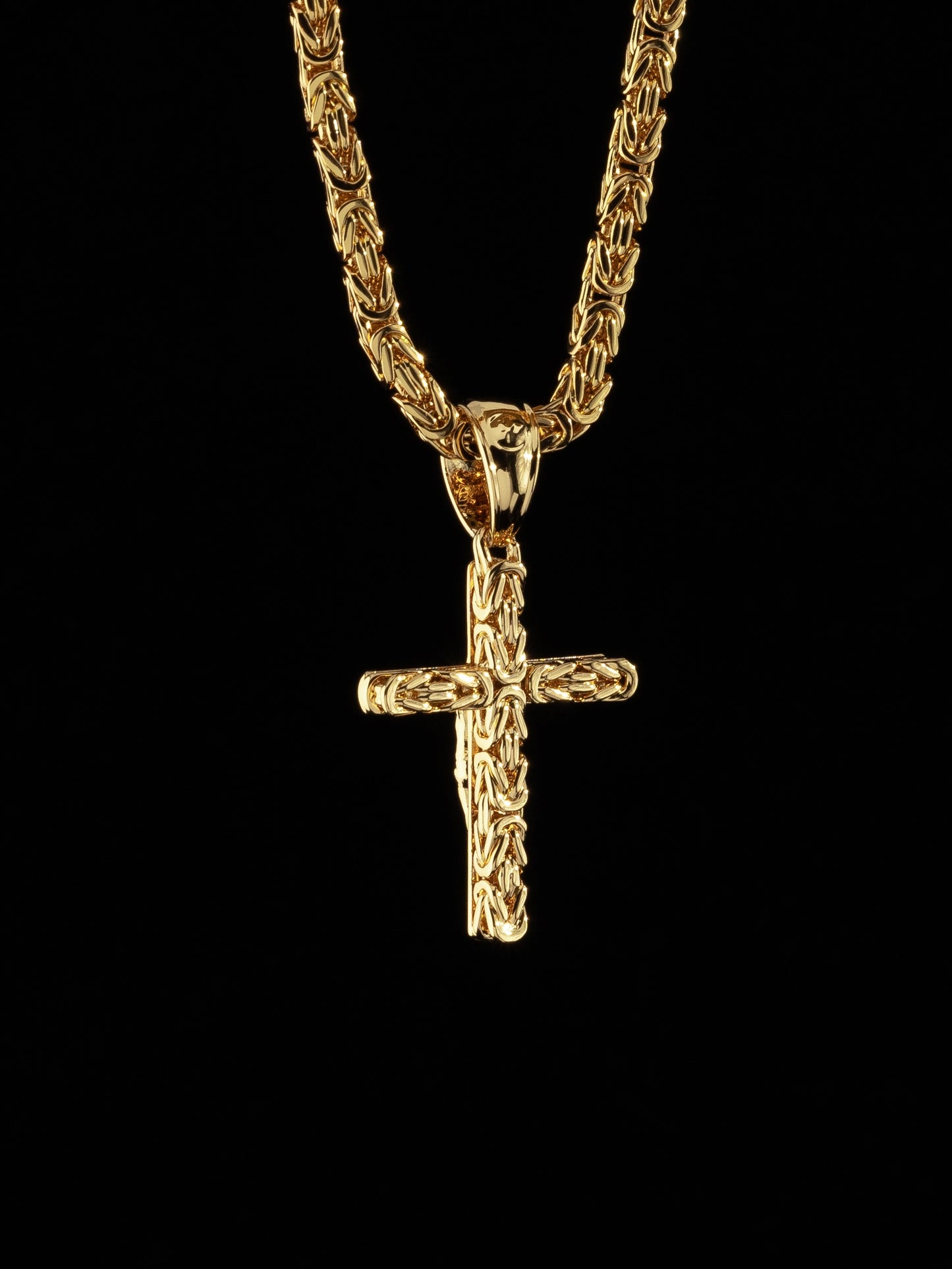 Cross Pendant - 18K Gold