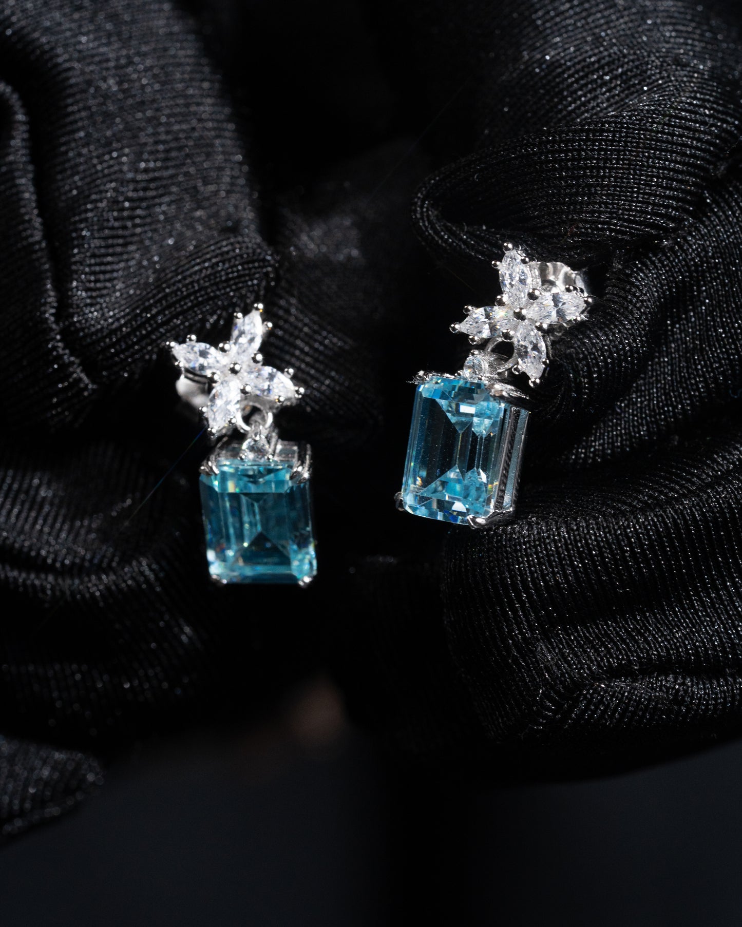 Crystal Blue Earrings - Kejsar